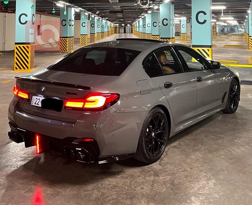 بی ئێم دەبڵیو سیریەس 5